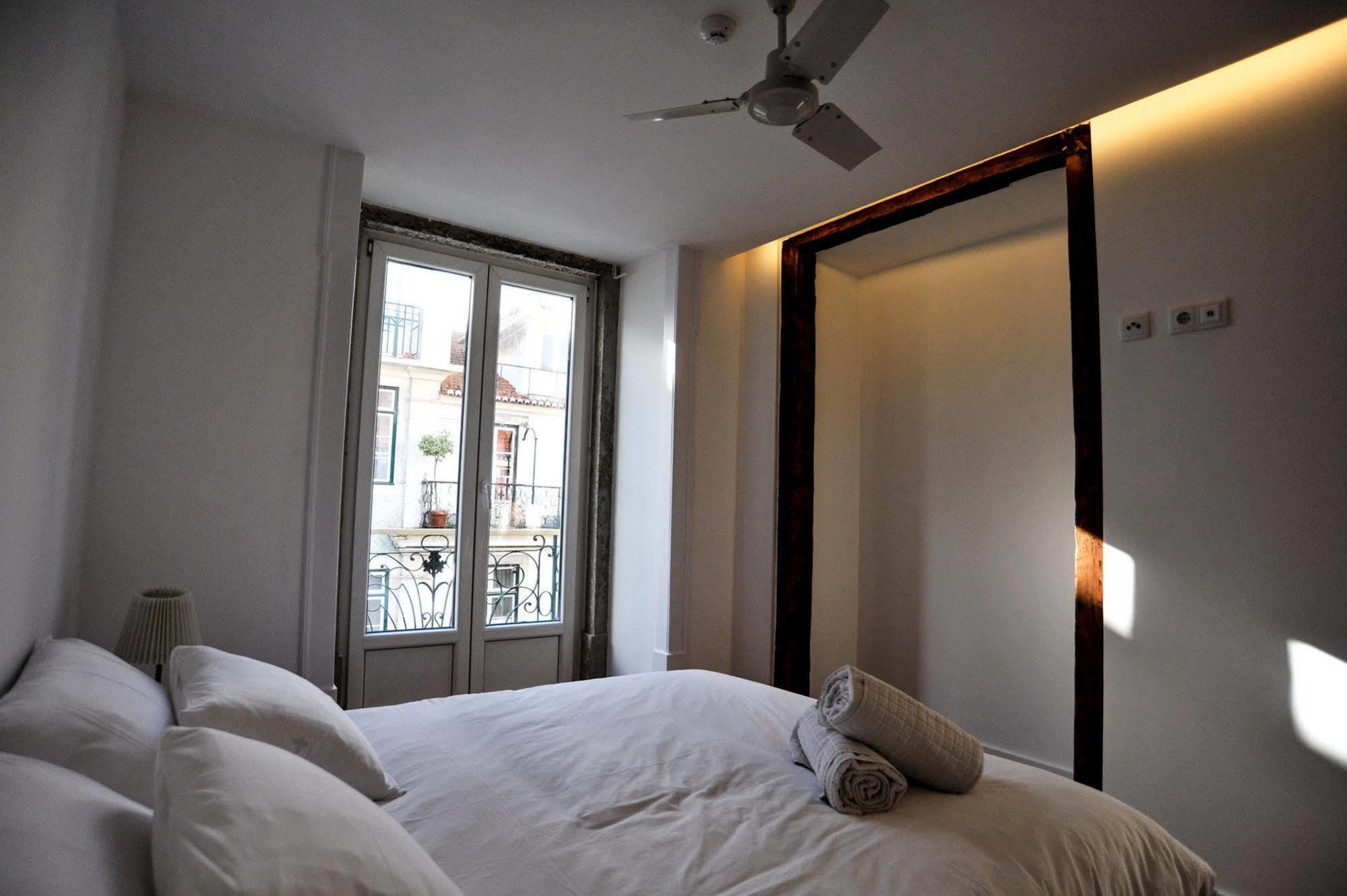 Gs Chiado Boutique Studios & Suites Лісабон Екстер'єр фото